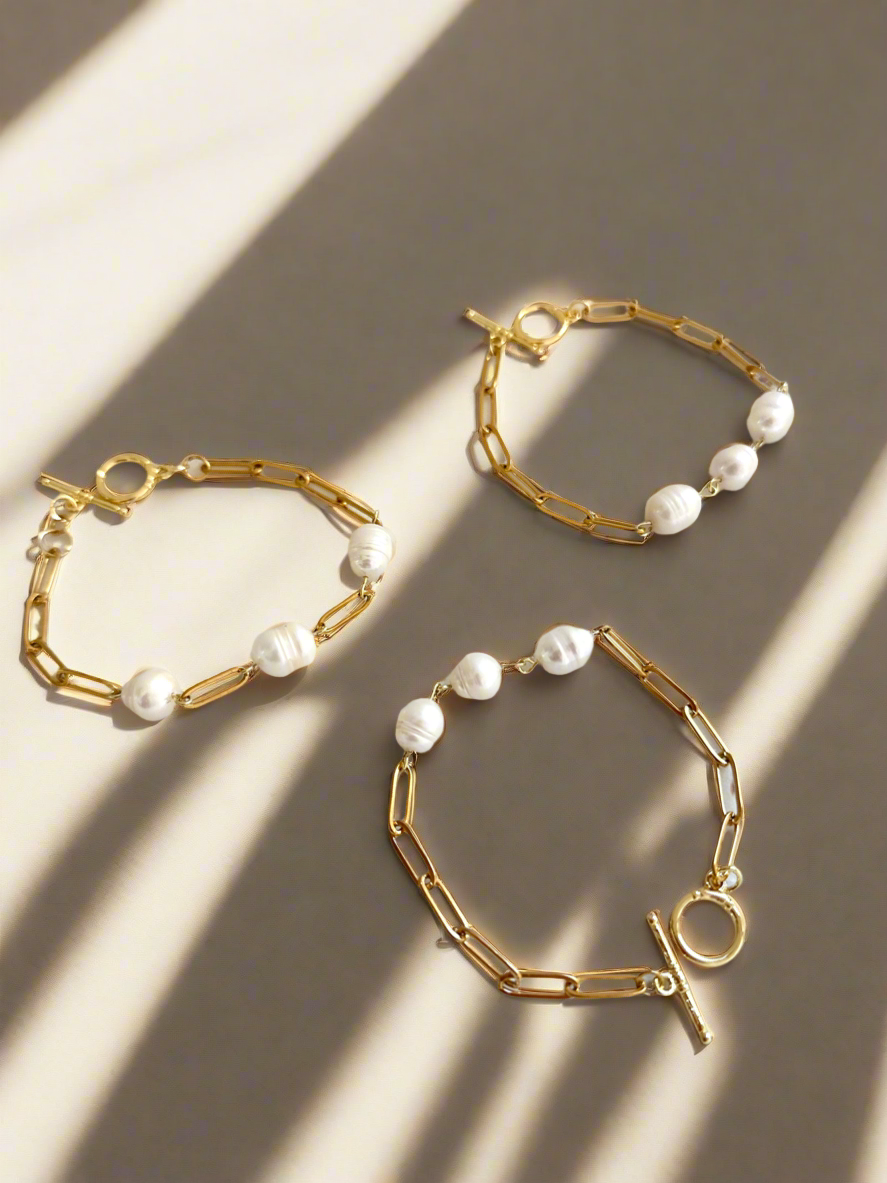 3 Pearl Toggle Bracelet Collection