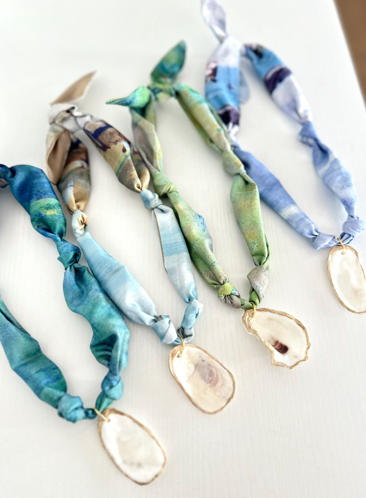 Knotted Scarf + Oyster Necklace | Watercolor Art