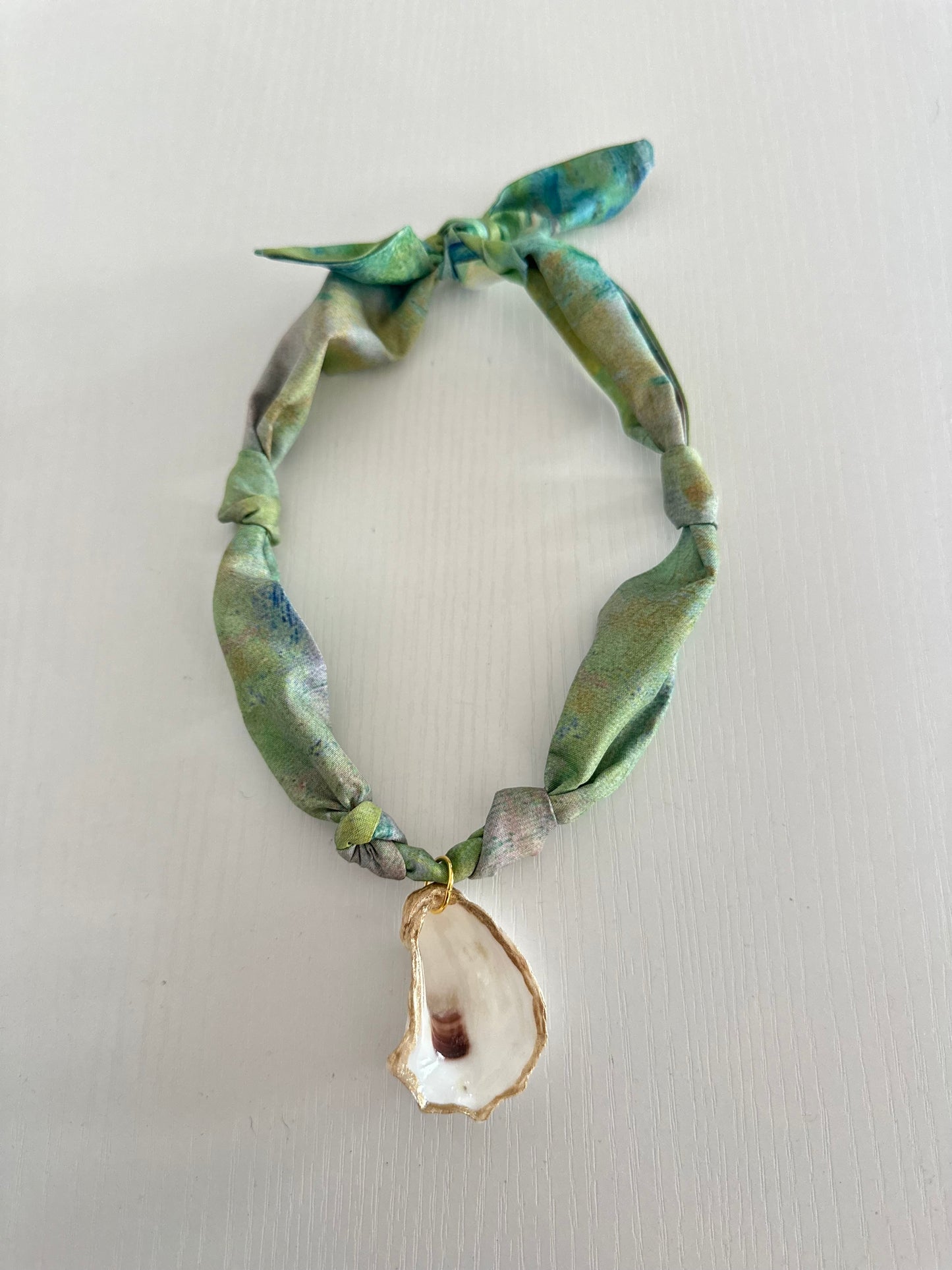 Knotted Scarf + Oyster Necklace | Watercolor Art